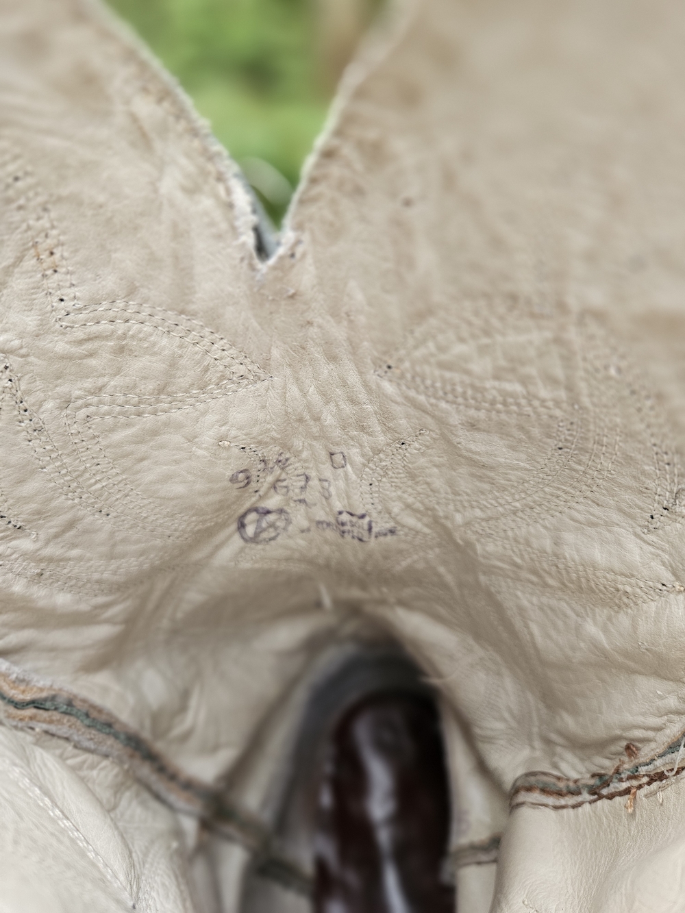 ACME Vintage Cowboy Boots - Picture 4 of 16